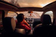 新消费HOT 专访|贺大亿:情绪消费不是热词,而是新消费的底层变量(新消费品牌百度百科)